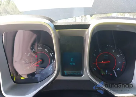 2013 Chevrolet Camaro 1Ls z USA, uszkodzony, nr VIN 2G1FE1E38D9120993